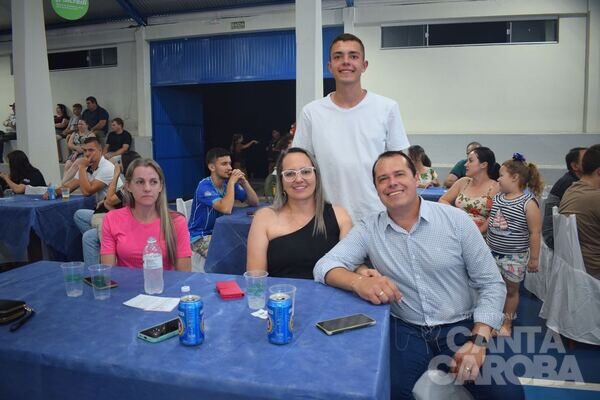 Público do Canta Caroba