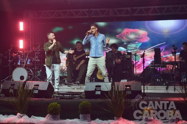 Sexta-feira no VI Canta Caroba